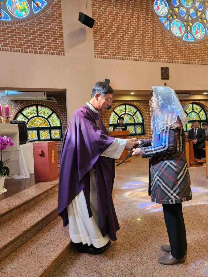 20251102 성경잔치 최우수상 수여1.jpg