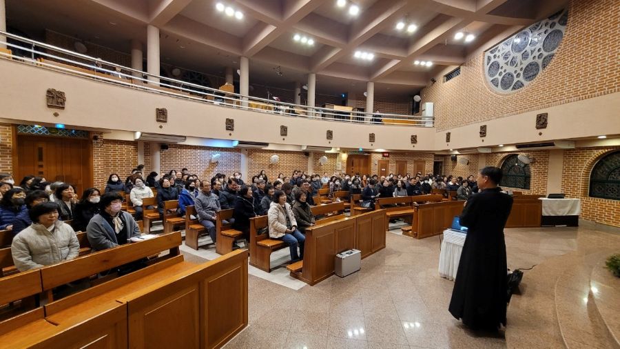 20251201 대림특강5.jpg