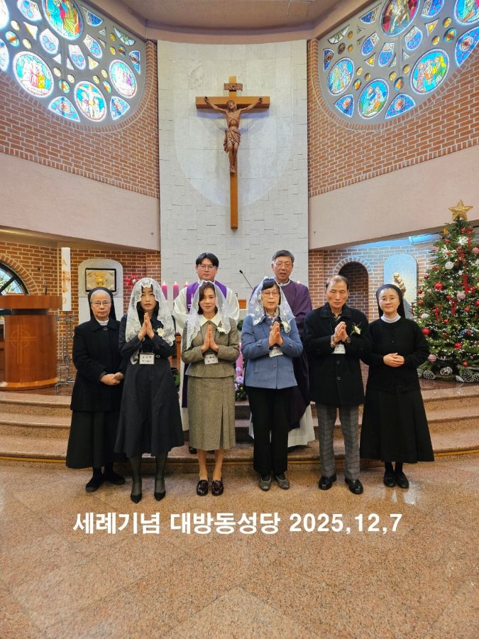20251207세례식1.jpg